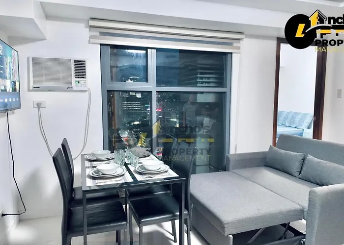 Rawsons Crib 2bedroom Unit In Horizons 101 Aparthotel Cebu